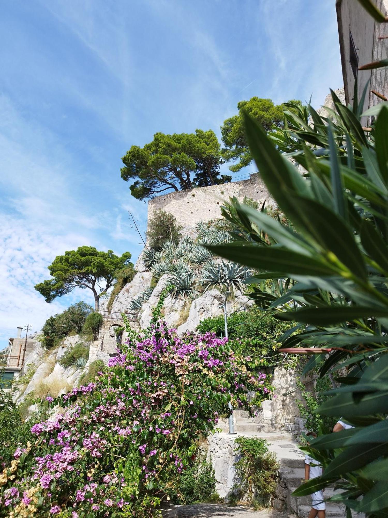 Ferienwohnung Am Sandstrand Omiš Екстериор снимка